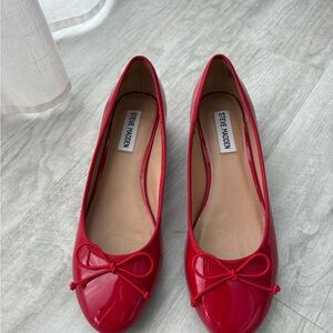 Steve Madden Glossy Red Flats with Bow